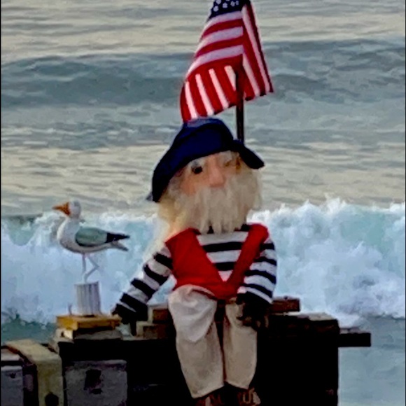 Meet your Posher. Emme - Picture 1 of 1